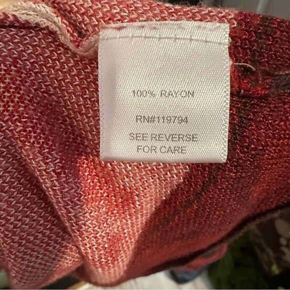 ONE WORLD LIVE AND LET LIVE Size M Red Maroon and Cream Open Cardigan - Picture 3 of 6